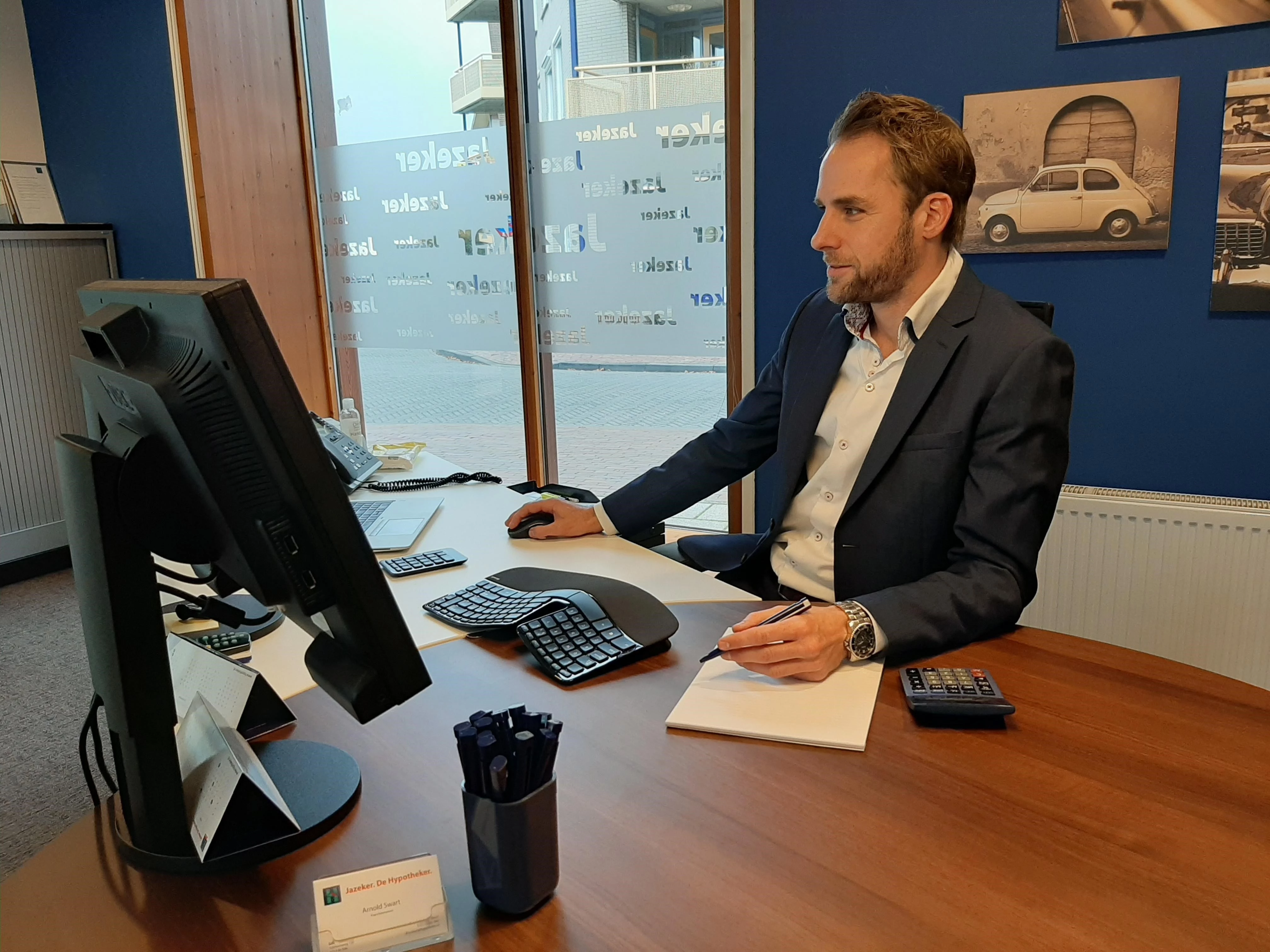 Arnold Swartv, Franchisenemer De Hypotheker Amersfoort Het Masker