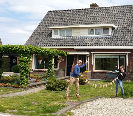 Stevie & Anita voor hun nieuwe droomhuis in Maarssen