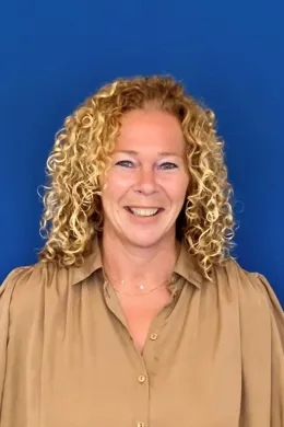 Péronne Brussee, Commercieel Assistent bij De Hypotheker Leiden