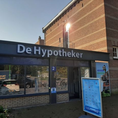 Pandfoto De Hypotheker Geldermalsen (1)