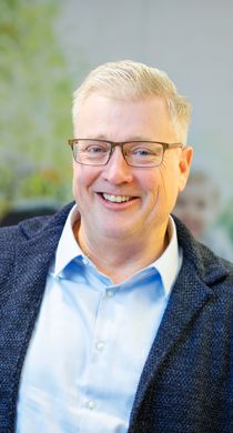 John Schaper, Hypotheekadviseur Oldenzaal