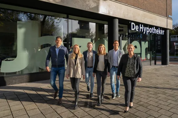 Mortgage advisors at De Hypotheker Rotterdam Goudsesingel