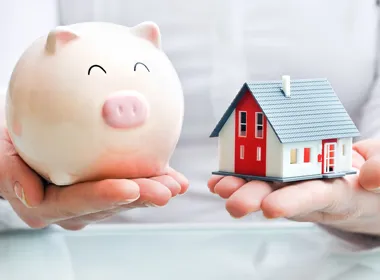 Huisje en spaarvarken