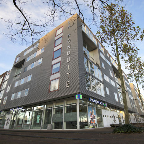 Pandfoto De Hypotheker Heerenveen