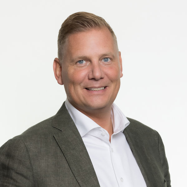 Dennis Heldoorn Mortgage advisor Amsterdam Van Baerlestraat