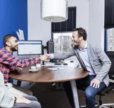 J8a2158 Social Media Klein